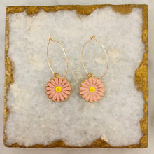 Load image into Gallery viewer, Large Daisy Hoops - Pink
