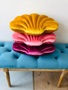 Large Shell Cushion - Pink